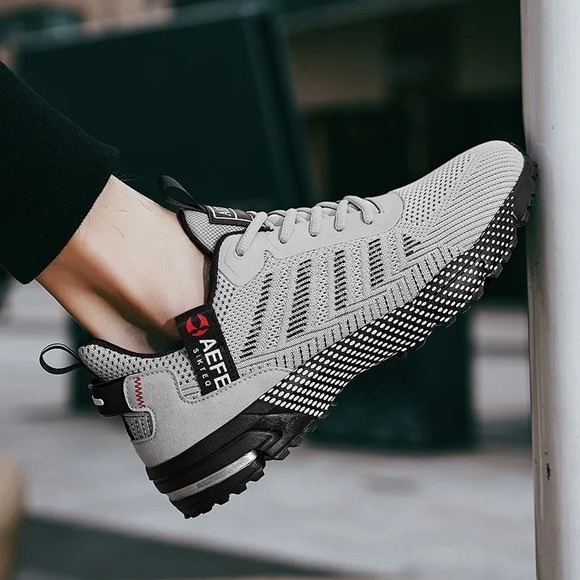 Lightweight Men's Gray Breathable Sneakers for Casual Outdoor Walking Sz 45 Us12 - Picture 5 of 5